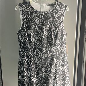 Donna Ricco Black and White Lace Midi Dress